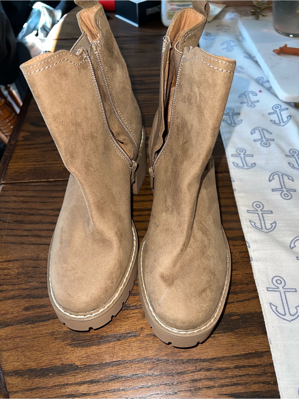 Women's Suede Zip Boots - Tan